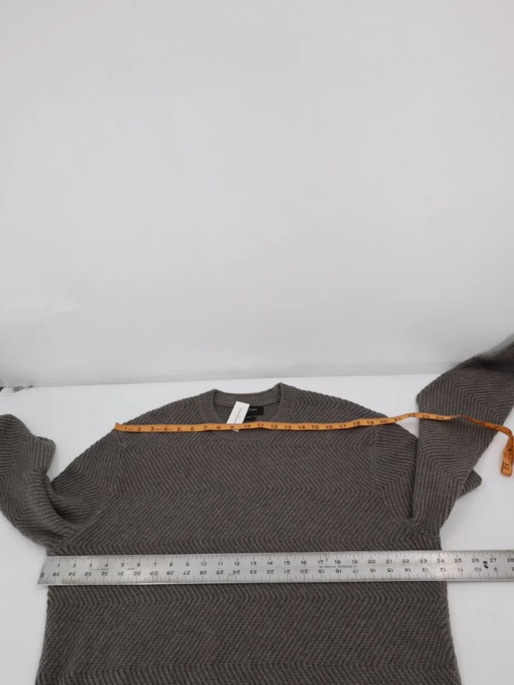 NWT Banana Republic Sweater Men's Large Cotton Wool Crew Neck Herringbone knit